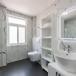 The Center Penthouse By Ps Appartamento Durrës
