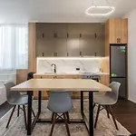 The Center Penthouse By Ps Appartamento *