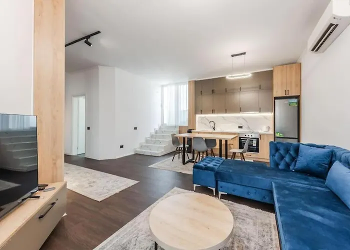 The Center Penthouse By Ps Appartement