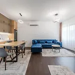 The Center Penthouse By Ps دراس
