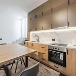 The Center Penthouse By Ps *