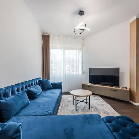 The Center Penthouse By Ps * Durrës