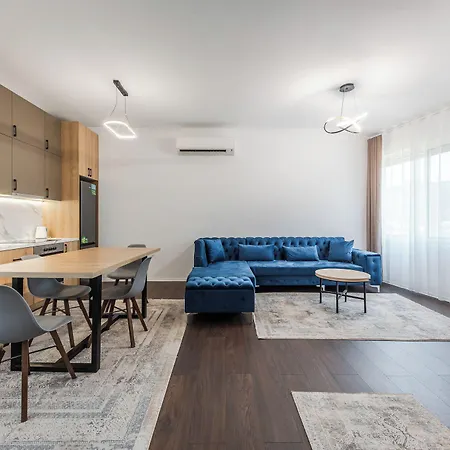 The Center Penthouse By Ps * Durrës