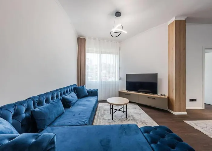 The Center Penthouse By Ps Durrës