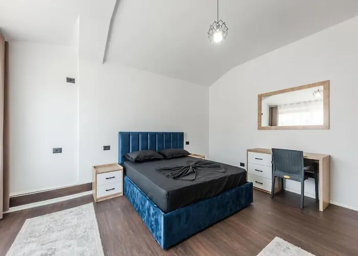The Center Penthouse By Ps Durres